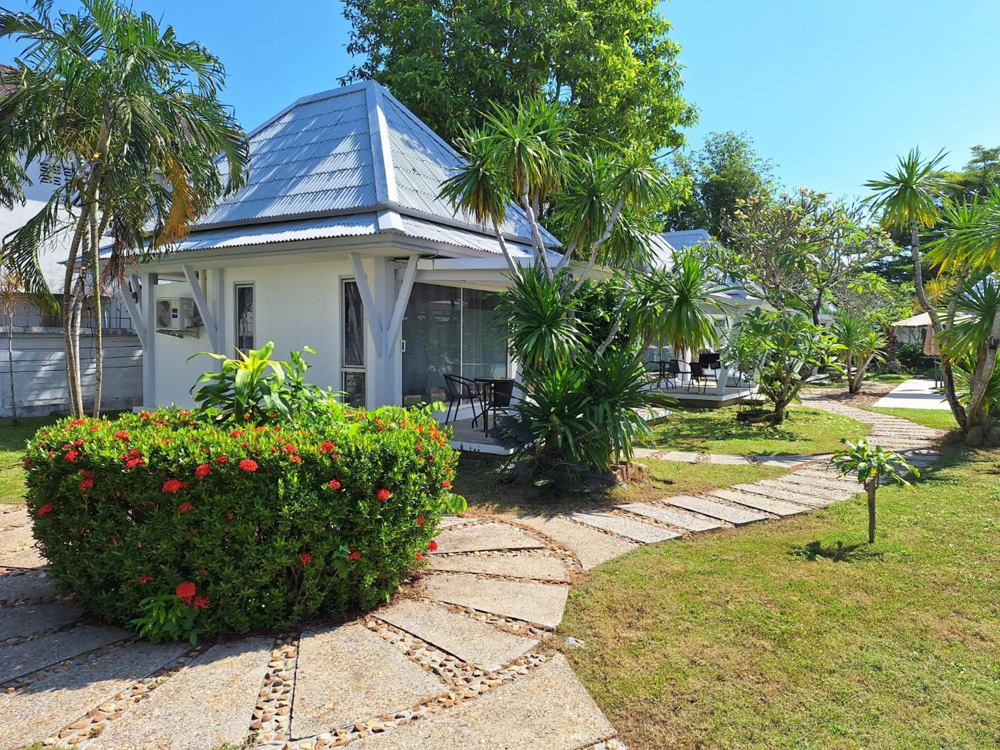 Thiptara Resort - Adults Only หาดแม่น้ำ ภายนอก รูปภาพ
