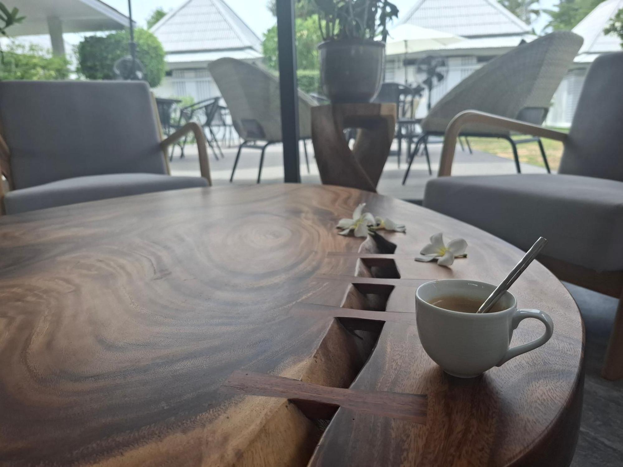 Thiptara Resort - Adults Only หาดแม่น้ำ ภายนอก รูปภาพ